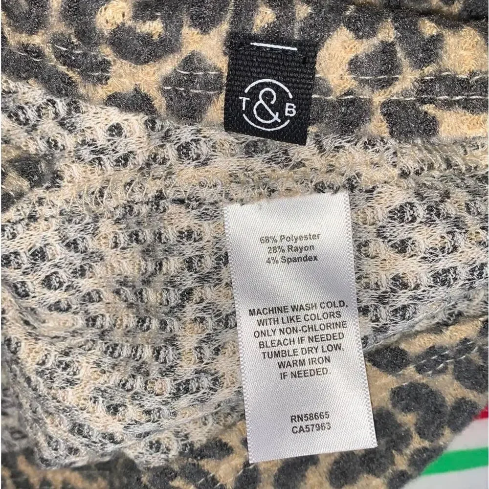 5/$25 NWT Treasure & Bond Girls Cheetah Tie Front Top - Picture 7 of 10